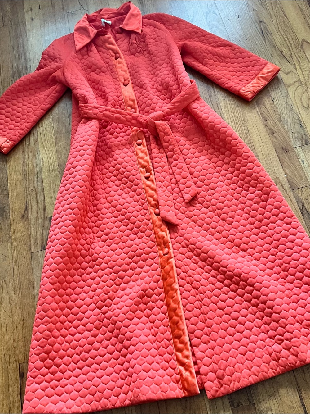 Vintage Orange Coral Quilted Button-Front Robe with Belt